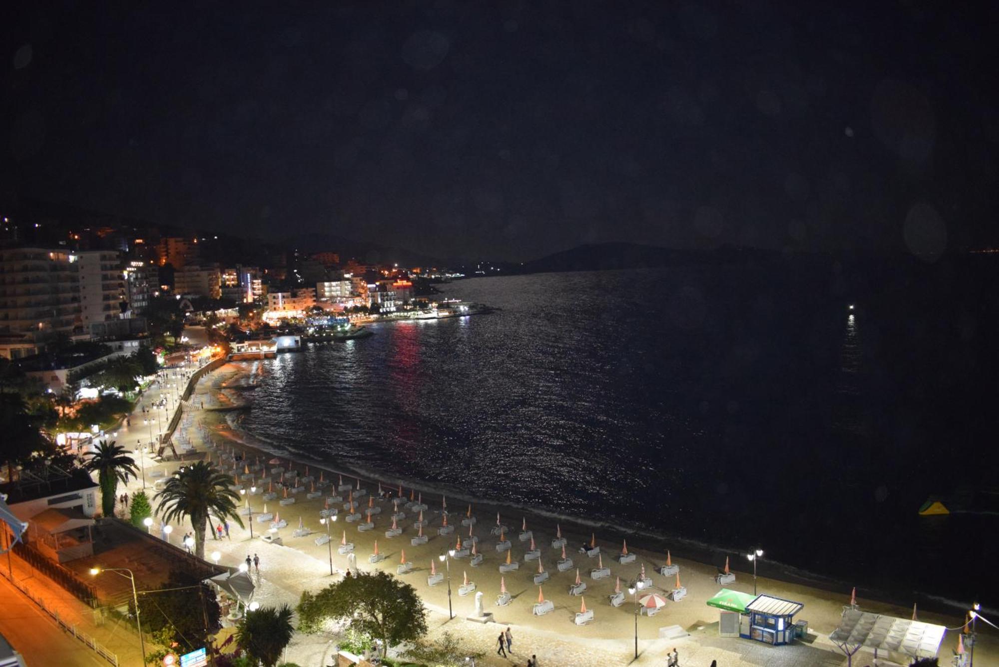 Apartments Blue Horizons Sarandë Exterior foto