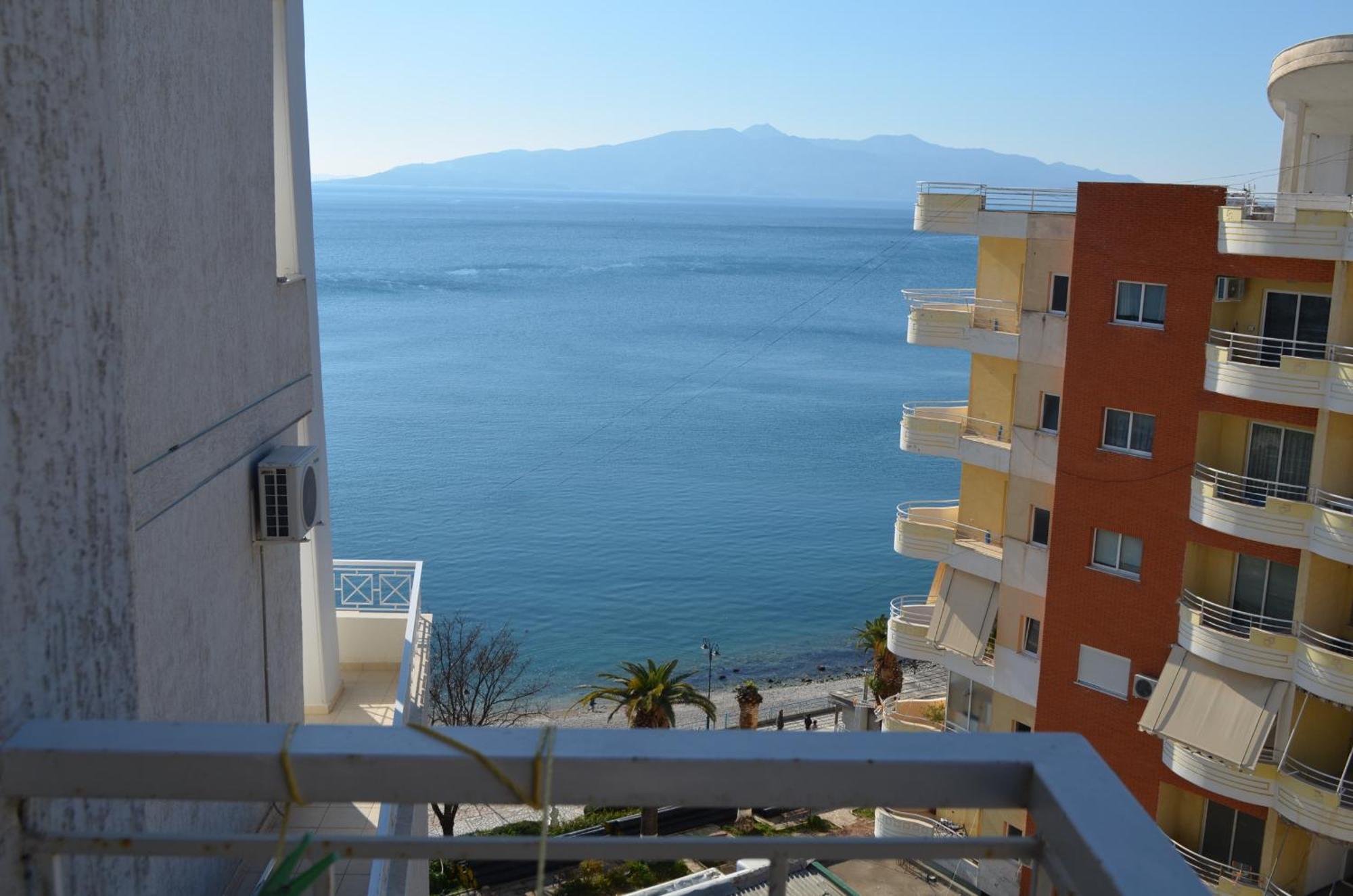 Apartments Blue Horizons Sarandë Exterior foto