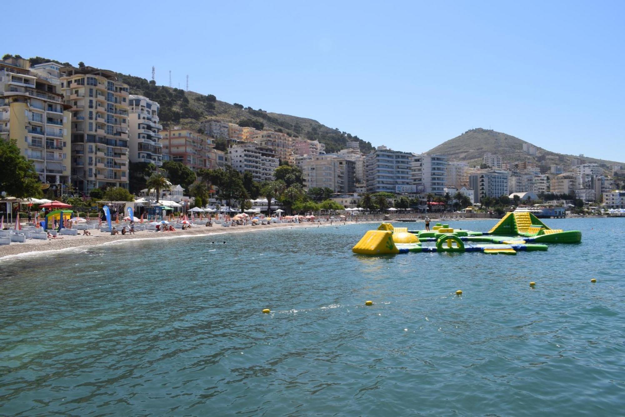 Apartments Blue Horizons Sarandë Exterior foto